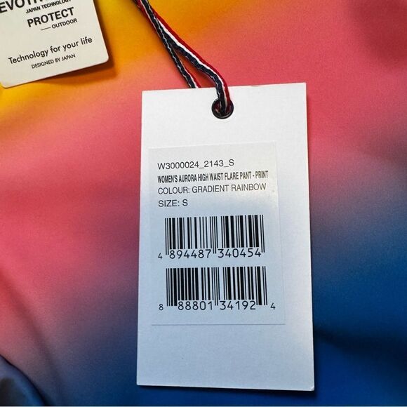 Perfect Moment Aurora High Rise Flare Ski Pants Waterproof Small Rainbow NWT - Picture 2 of 8
